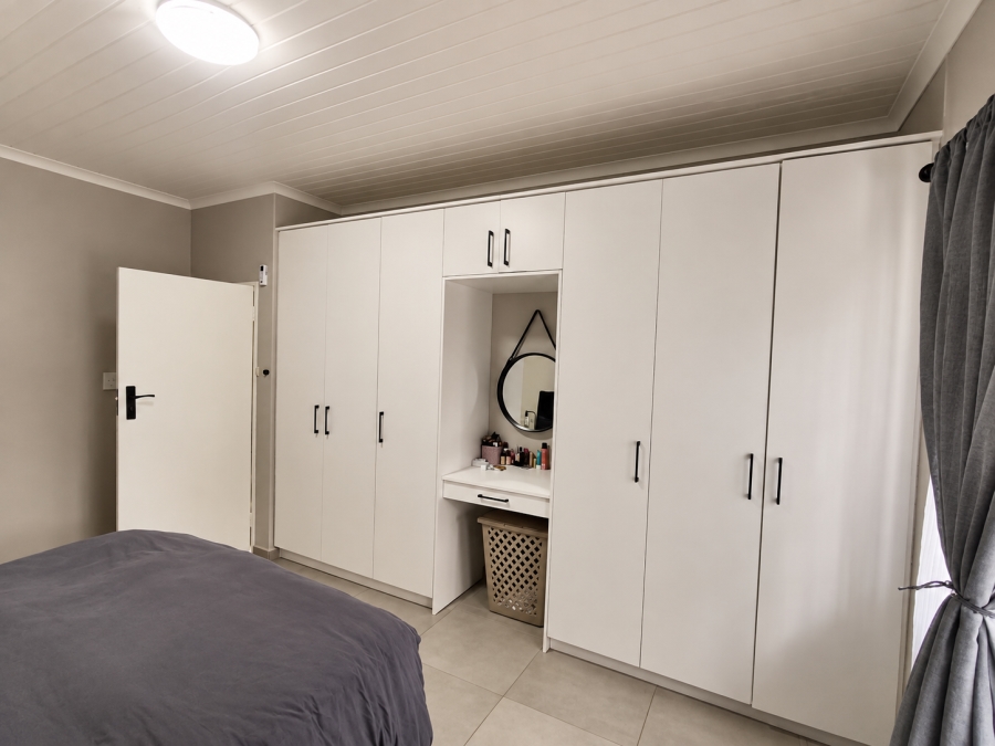 3 Bedroom Property for Sale in Amandelsig Western Cape